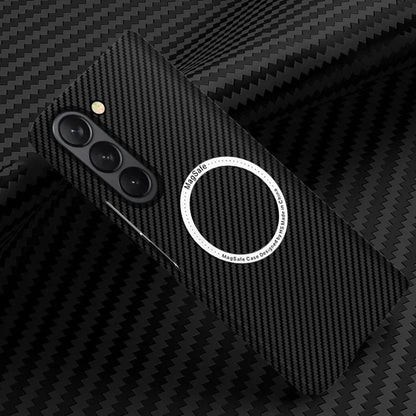 CarbonEdge Fold – Ultra-Thin MagSafe Fiber Armor